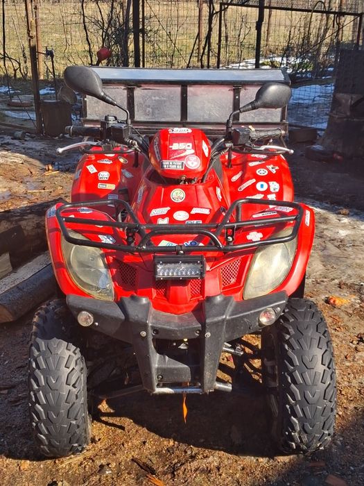 ATV ARCTIC CAT  250cc în stare foarte bună