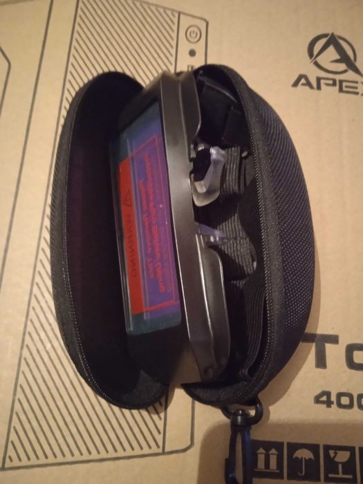 Очки для сварки.