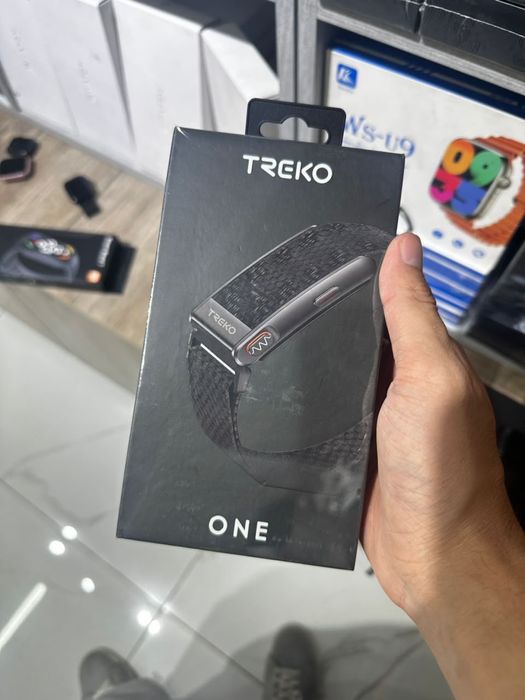 Фитнес браслет Треко