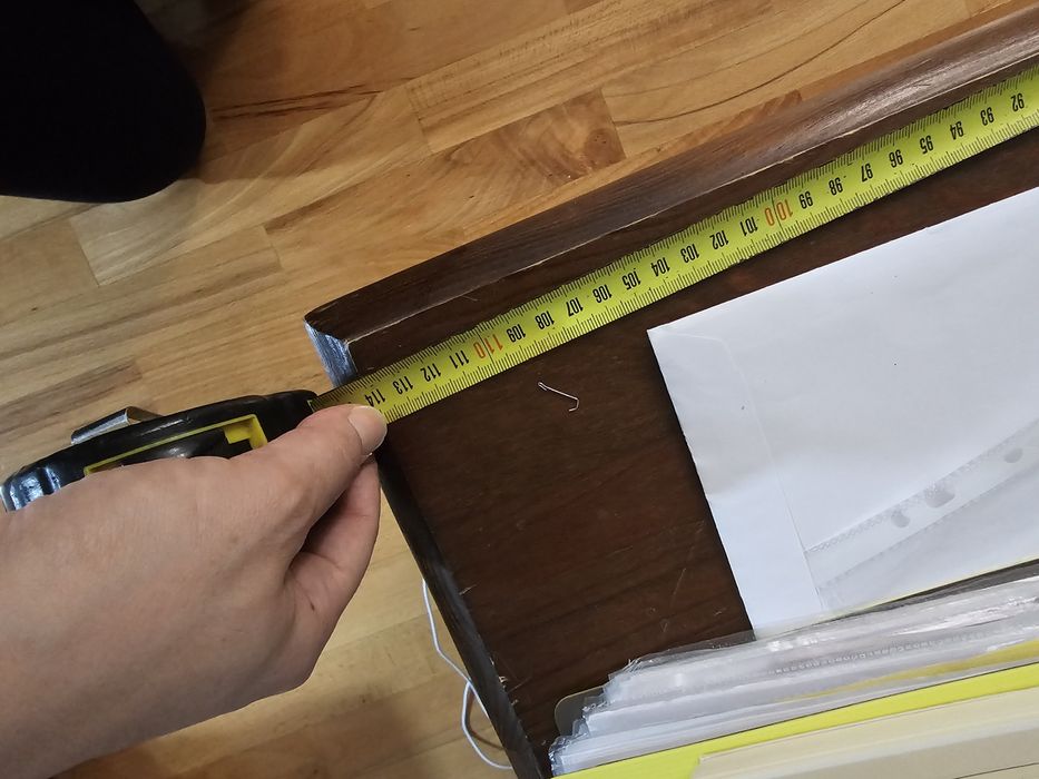 Masa de cafea din lemn masiv cu spațiu de depozitare