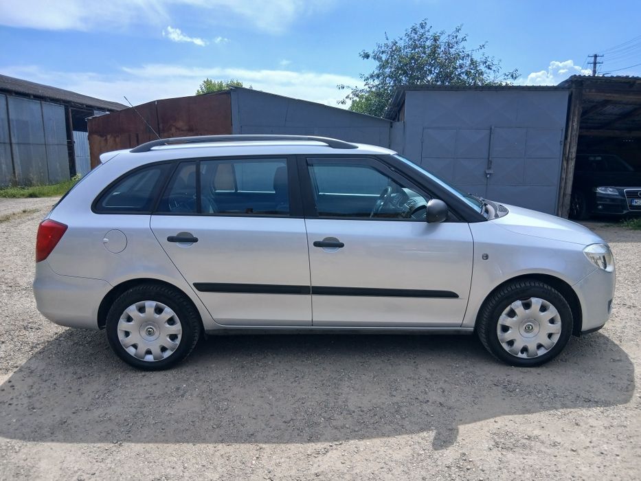 Skoda fabia 1.2 benzina recent adusa