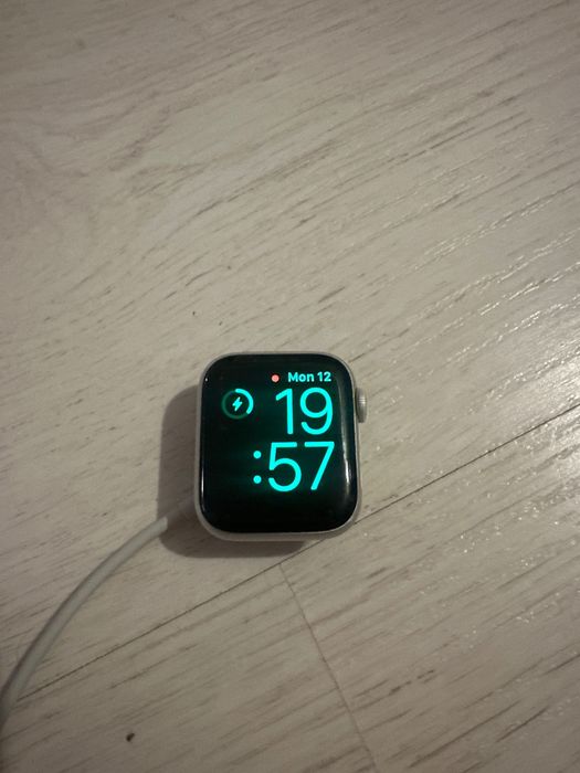 Apple Watch Series 5 Nike