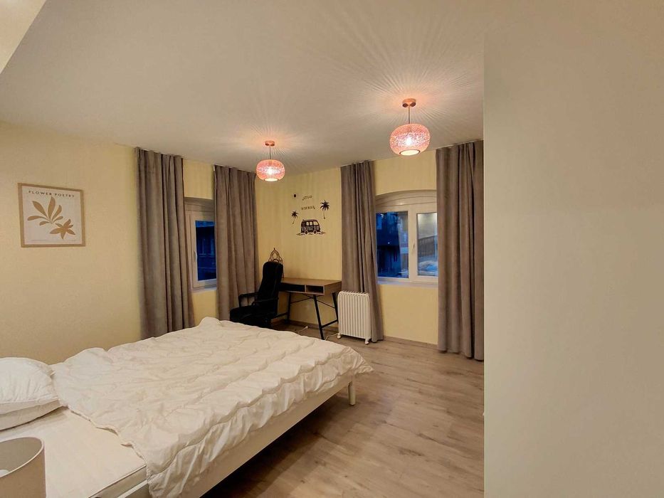 Давам под наем 3-стаен в Центъра