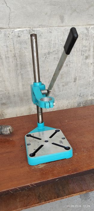 Станок для крепления дрели