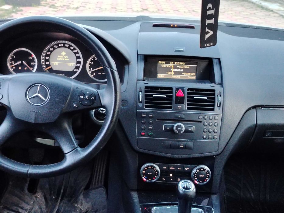 Mercedes Benz C300 i