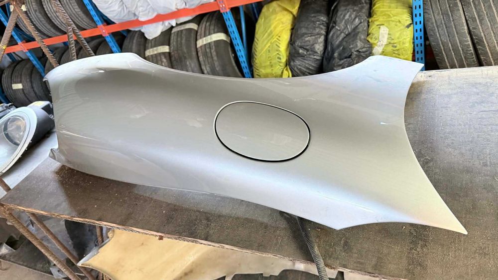 Калник преден десен Порше 911 996, Carrera Porsche 996