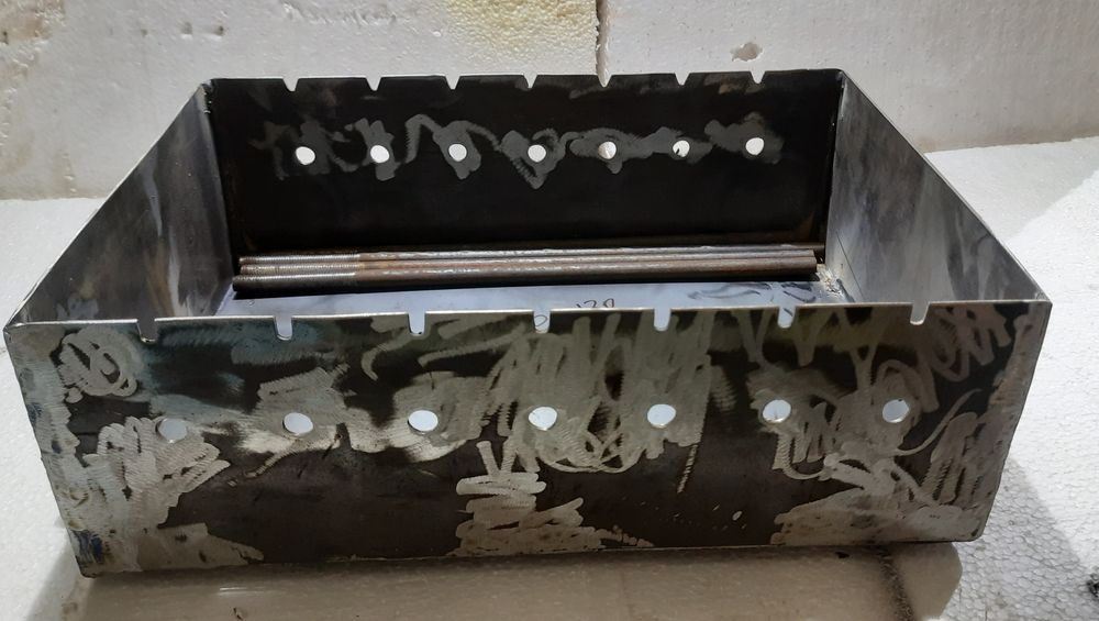 Продаю мангал на ножках