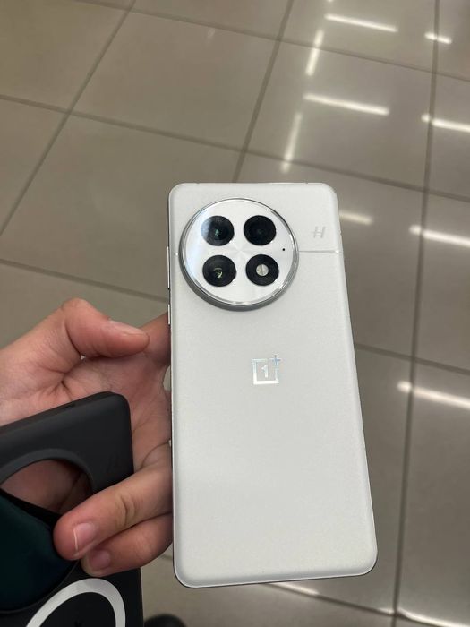 Oneplus 13 512/16 + 12