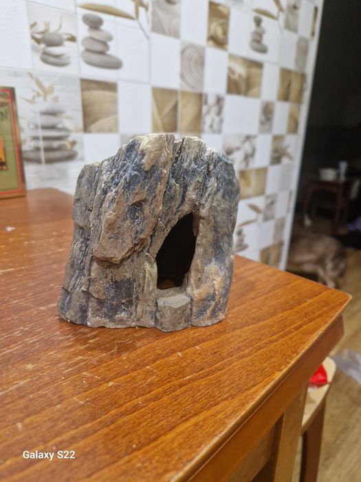 Продам грот для аквариума.