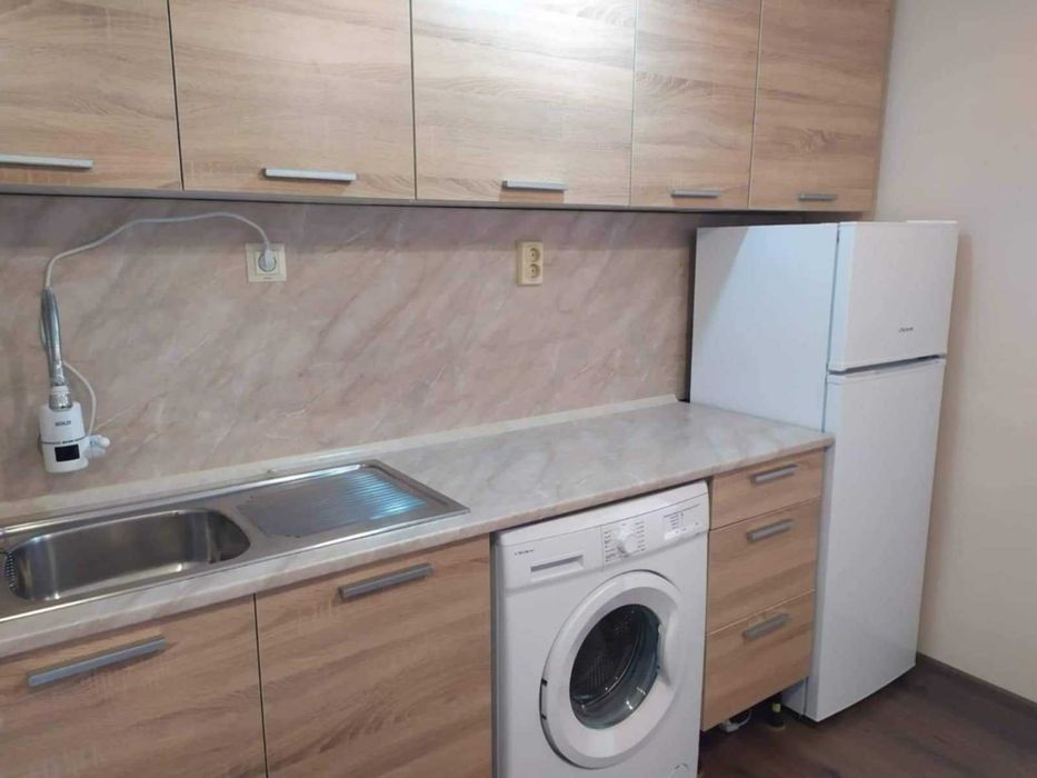 Продава се Ателие в Плевен, Дружба 3 - 25 кв.м за 1184 €/кв.м - Снимка #1