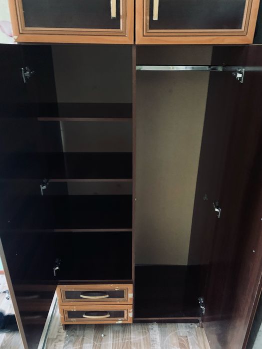 шкафчик бу продам срочно