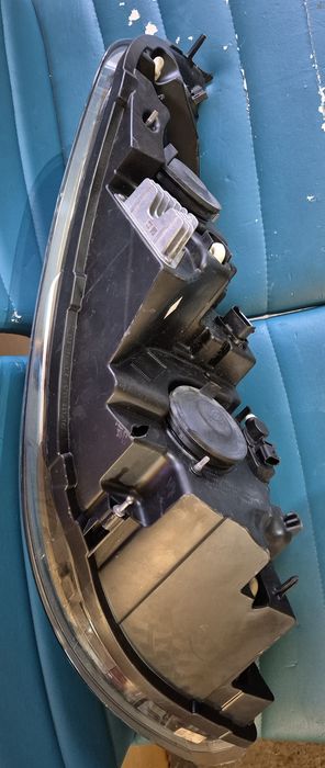 Фар Renault Master, Opel Movano 
Фар Renault Master 26060