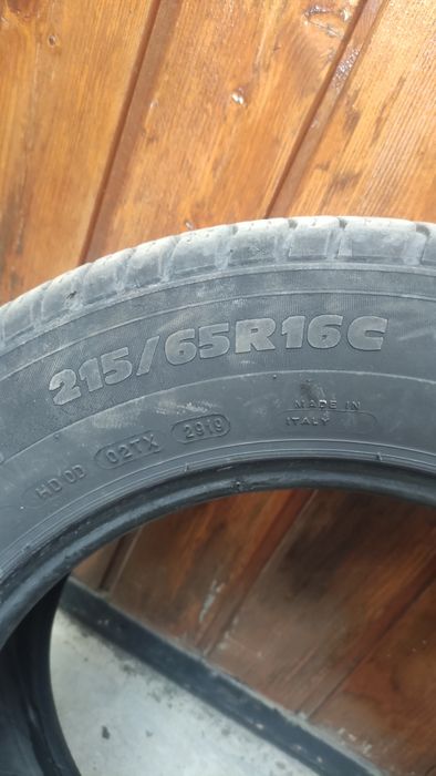 Гуми за бус 16 цола