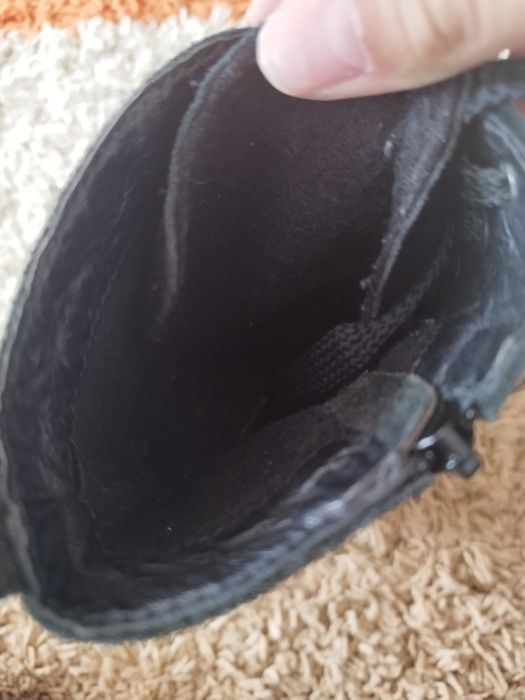 Ghete negre piele întoarsă