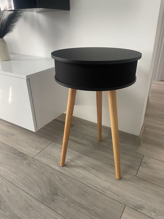 Măsuță inteligentă bluethooth/incarcare wireless