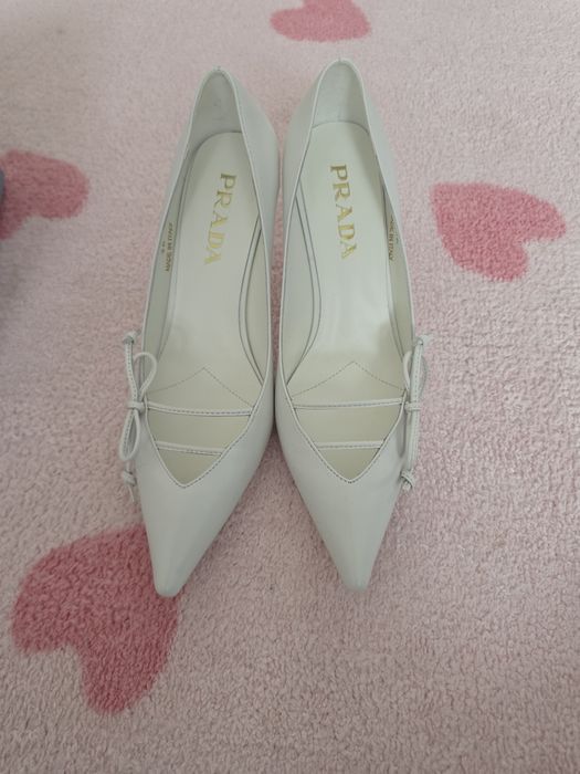 Prada официални обувки