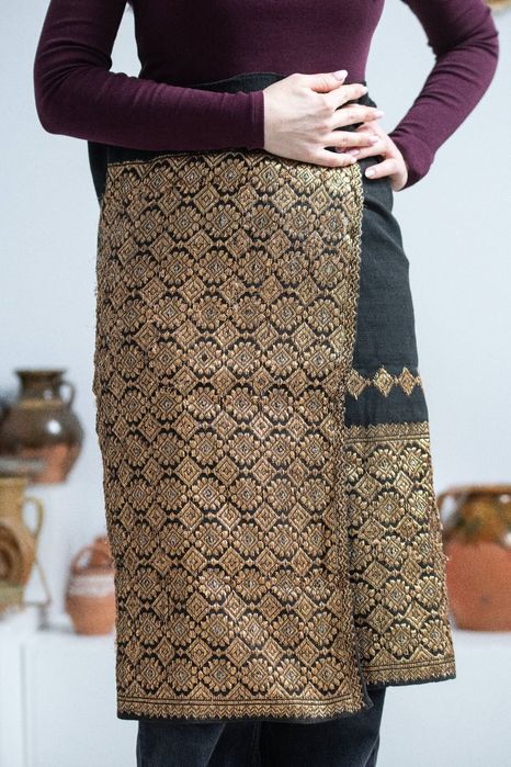 Fota/catrință/costum traditional/popular