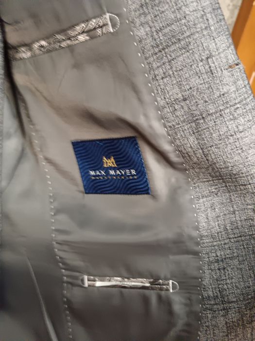 Костюм тройка. Напрокат или продам