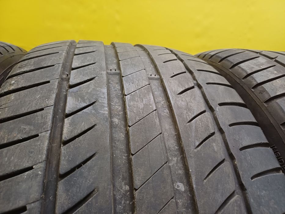 Шины 255/45 R18 Michelin комплект.