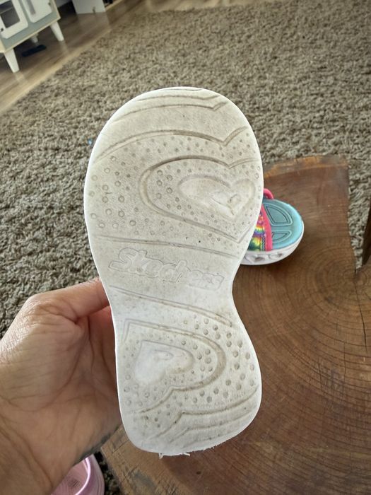 Sandale Skechers marimea 25