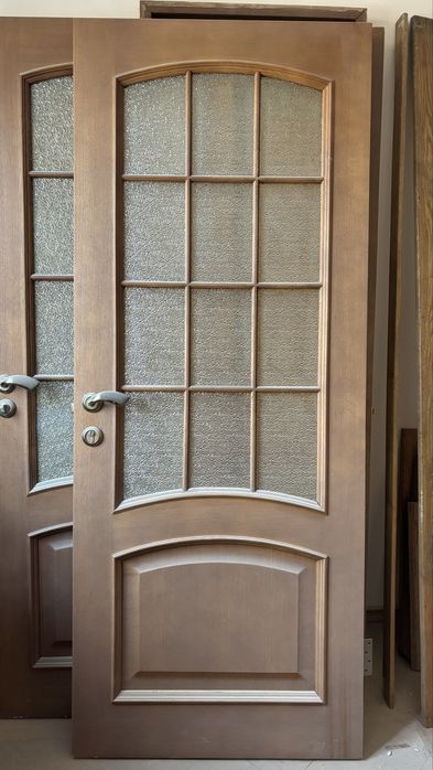 Двери межкомнатные бу