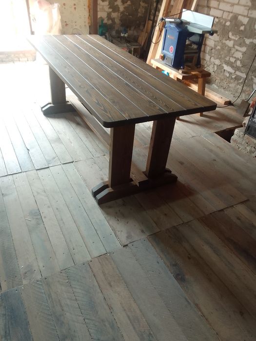 Стол из массива ..