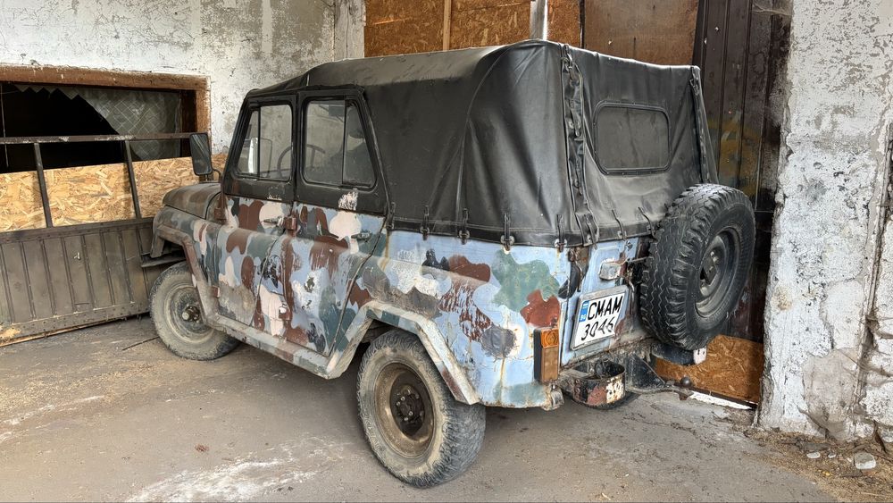 Джип УАЗ в добро състояние