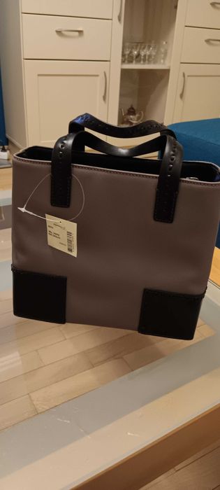 Бутикова дамска чанта Estee Lauder