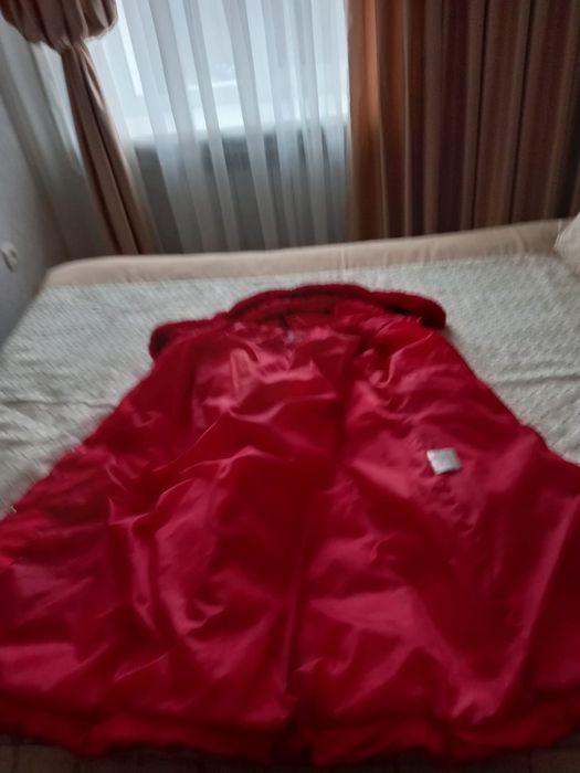 Продам пуховик зимний женский