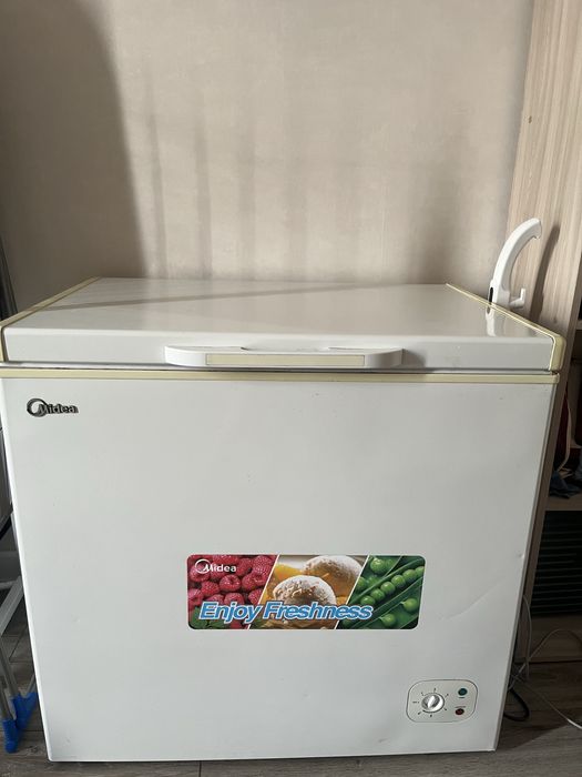 Продам морозильник