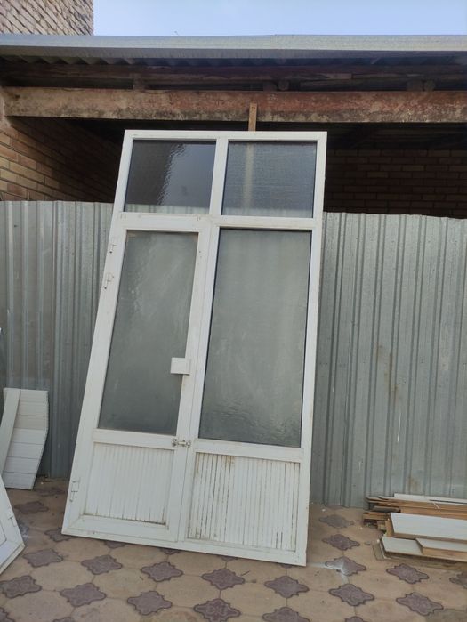 Akfa eshik derazalar sotiladi