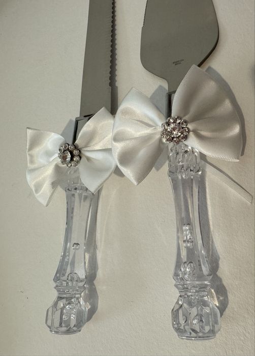 Set tacamuri elegante pentru tort nunta