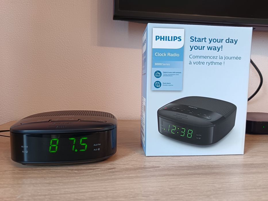 Продавам радиоприемник Philips