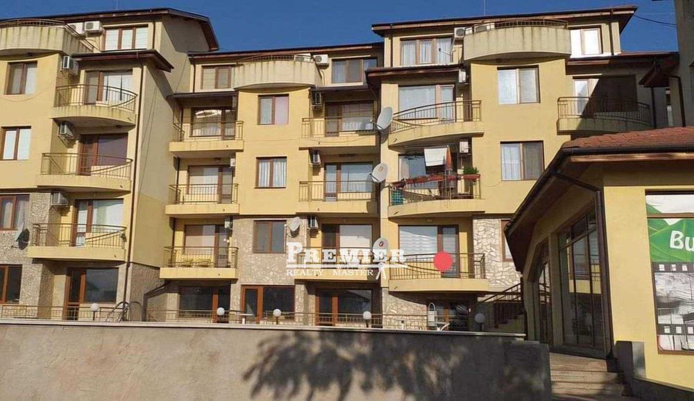 Продава се Тристаен апартамент в с. Рогачево, Област Добрич - 75 кв.м за 605 €/кв.м - Снимка #12