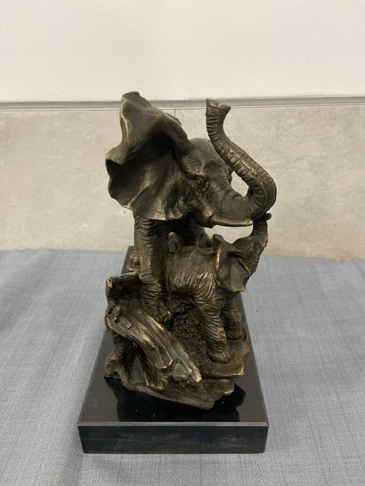 Elefanti ,bronz masiv 22/23 cm