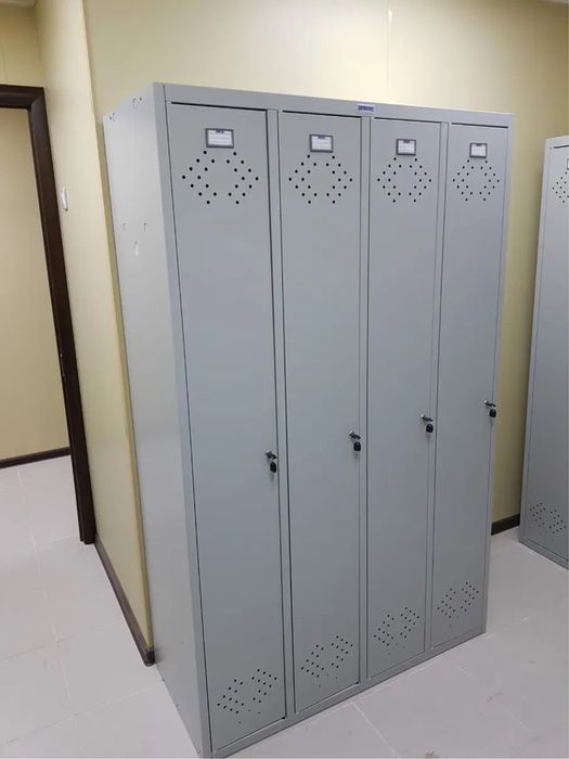 Металлические шкафы — надежные и удобные