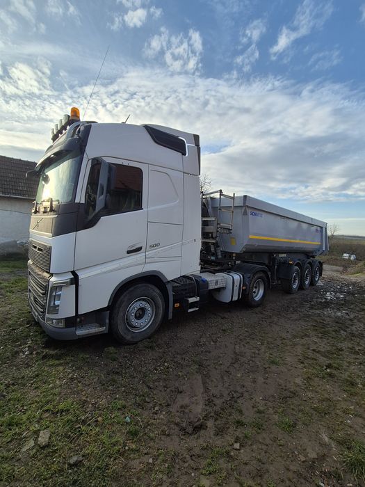 Ansamblu basculabil Volvo+ Schmitz
