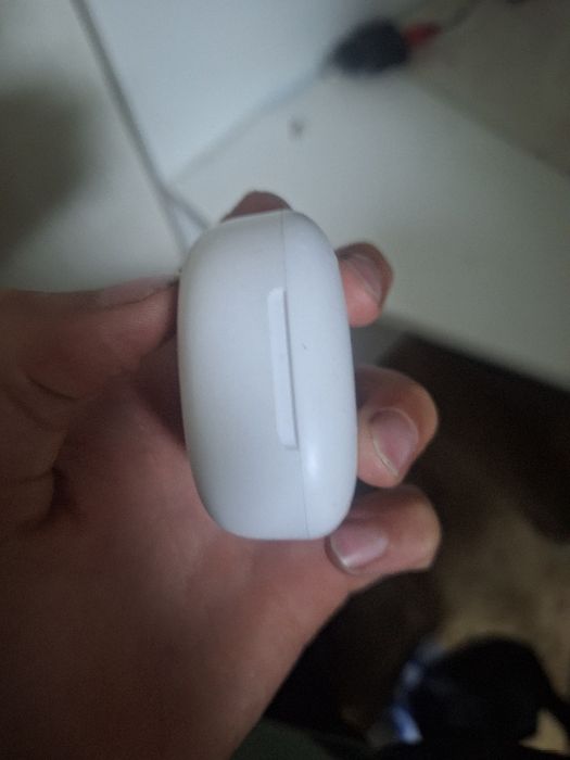 Продам наушники Redmi.