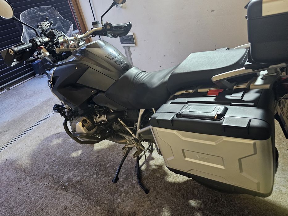 Vând BMW R 1200 GS