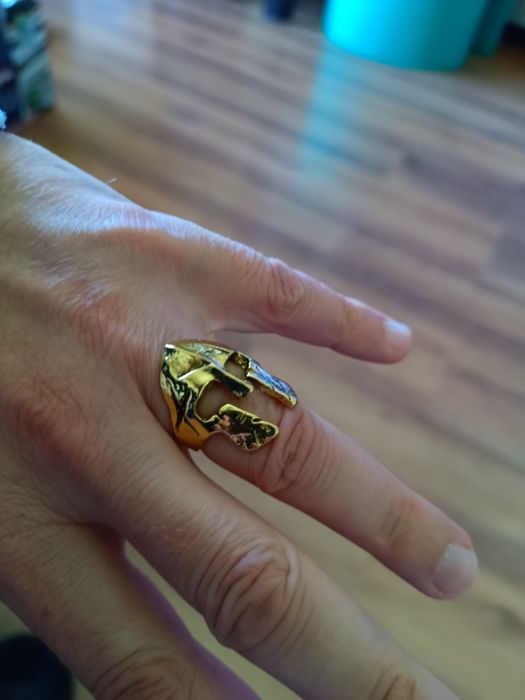 Метални пръстени