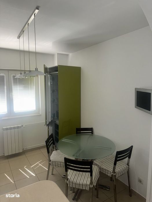 Inchiriez apartament cu 2 camere, semidecomandat - Calea Vacaresti 240