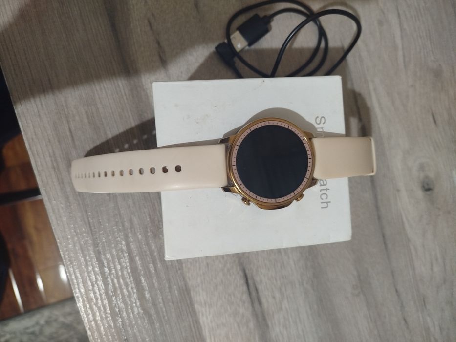 Smart watches женские