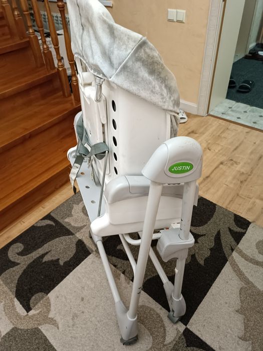 Стульчик для кормления за столом