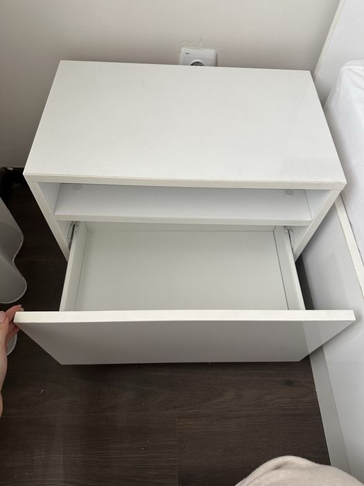 2бр. Скрин  с чекмедже в бял цвят