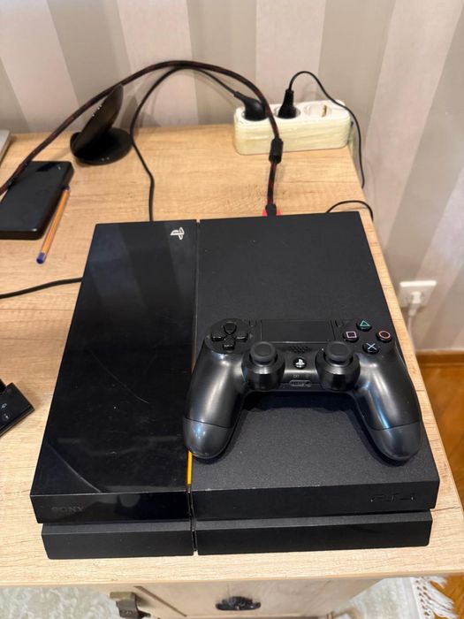 Playstation 4 fat