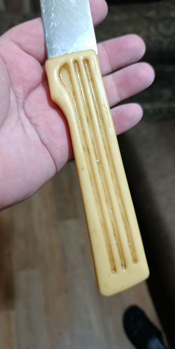 Продам нож кухонный