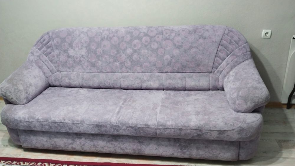 Продам диван в хорошем состоянии