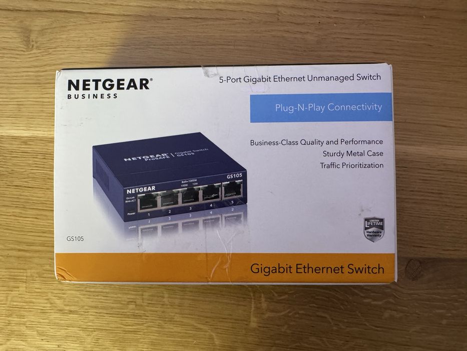 Netgear 5-Port Gigabit Enthernet Switch