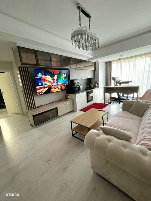 BLOC NOU- 3 camere si loc de parcare