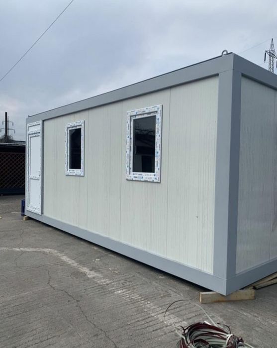 Vând  containere  modulare etc
